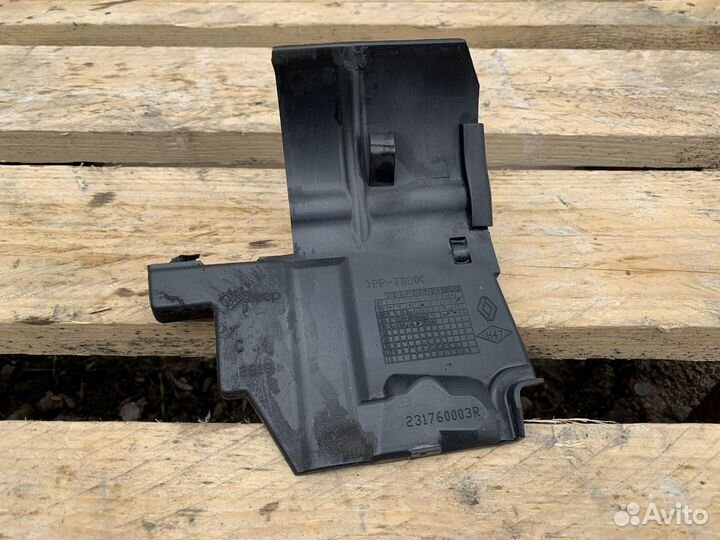 Крышка пыльник генератора Рено 1.5 dCi K9K дизель