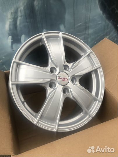 Диск литой 16 5*114,3 ET 45 67.1 iFree Мохито