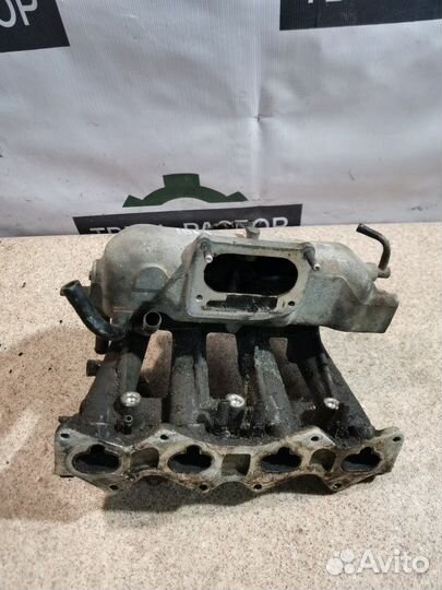 Коллектор впускной Kia Sportage 1 2.0 1994-2004