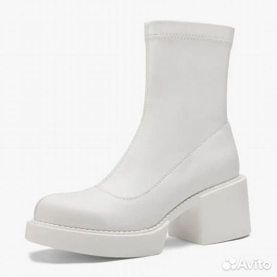 Ботинки на каблуке женские весна