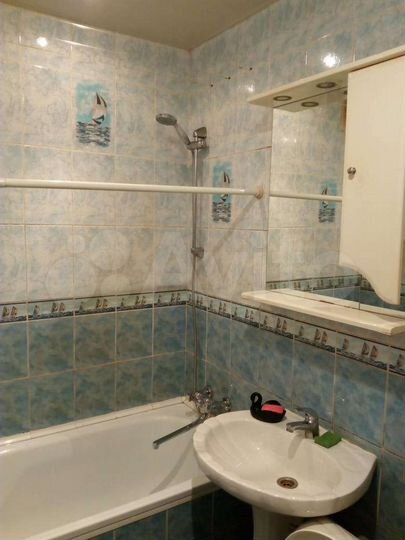 1-к. квартира, 43 м², 2/5 эт.