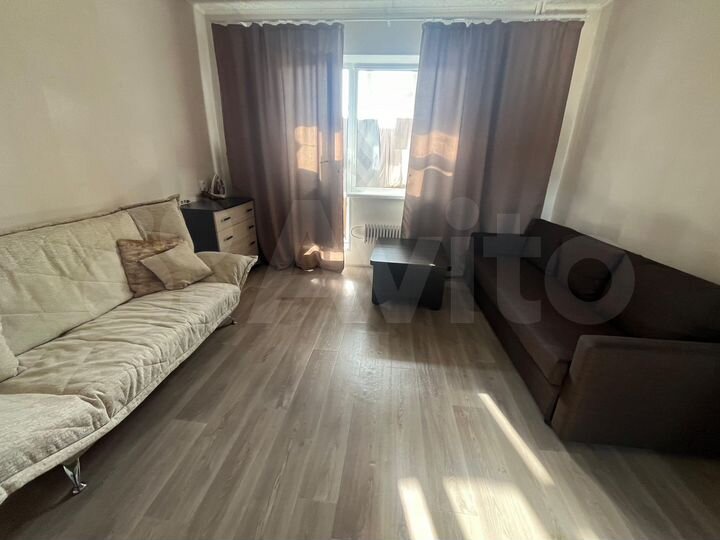 2-к. квартира, 56 м², 1/2 эт.