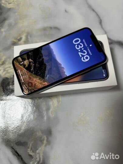 iPhone X, 64 ГБ
