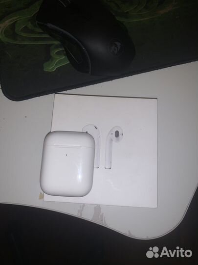 Airpods 2 бу(в отличном состоянии)