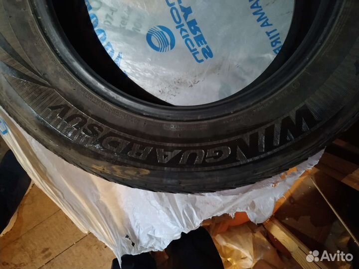 Nexen Roadian M/T 235/65 R17 102Q