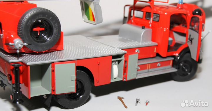 Мерседес Mercedes L322 1966 Пожарный Schuco 1 18