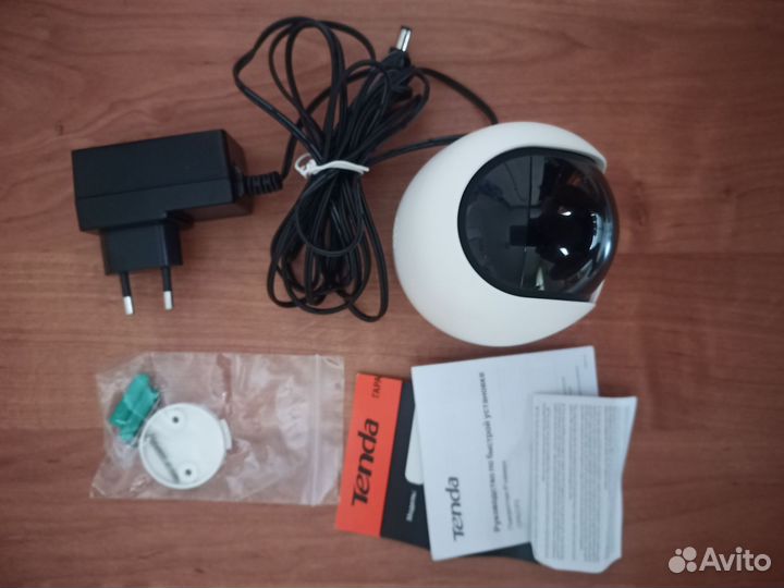 Камера видеонаблюдения купольная