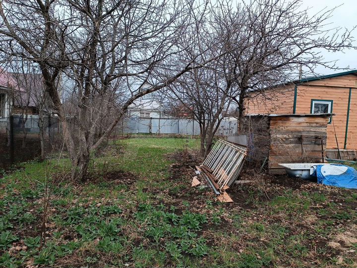 Дом 35 м² на участке 5 сот.