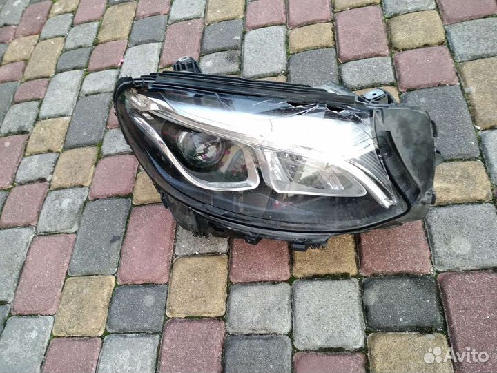 Mersedes GLC X253 Фара правая
