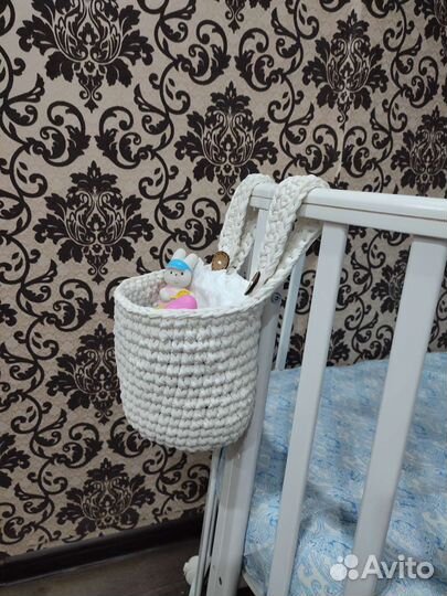 Корзинка на детскую кроватку