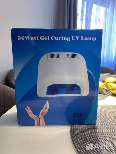 Лампа для сушки ногтей