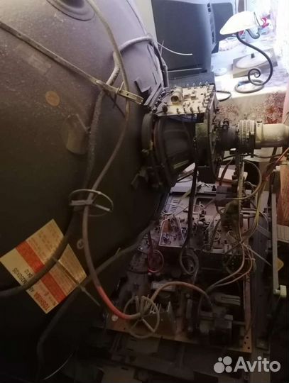 Телевизор Grundig