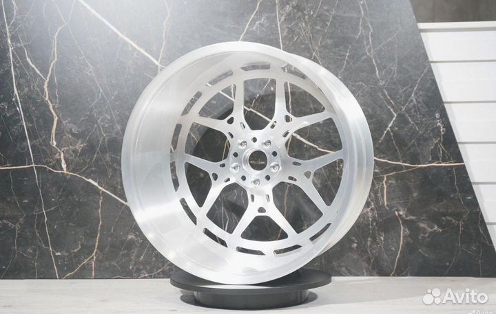 Кованые диски R22