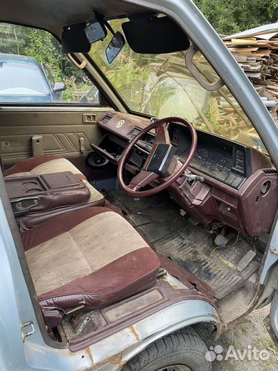 Nissan Vanette 1.5 МКПП в разбор 1987