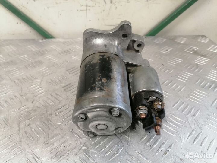 Стартер Renault Clio 3 1.4 16V