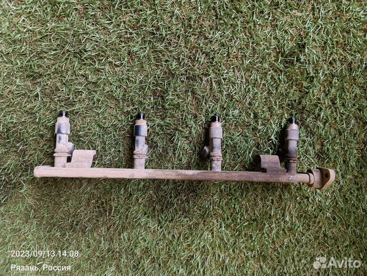 Топливная рампа с форсунками Outlander 2 2.4