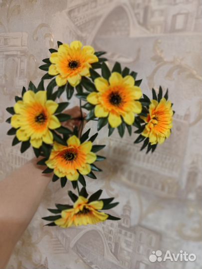 Искусственные цветы штучно 50