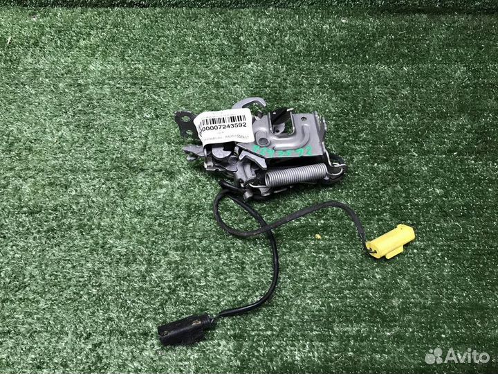 Б/У Б/У Замок капота левый BMW 3er G20 (2018-н.в.)