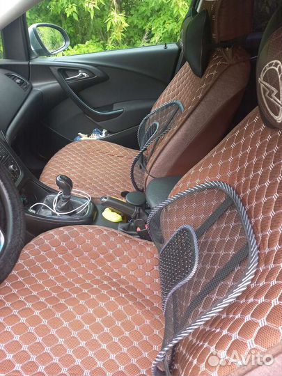 Opel Astra 1.6 МТ, 2012, 111 000 км