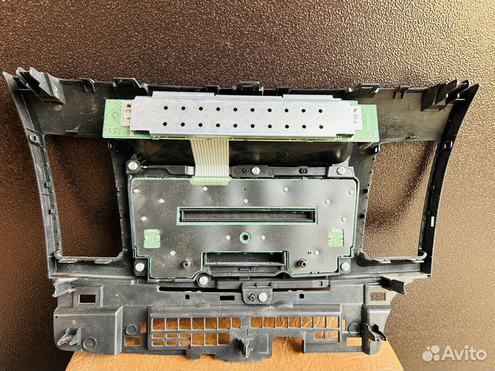 Штатная магнитола на mitsubishi lancer