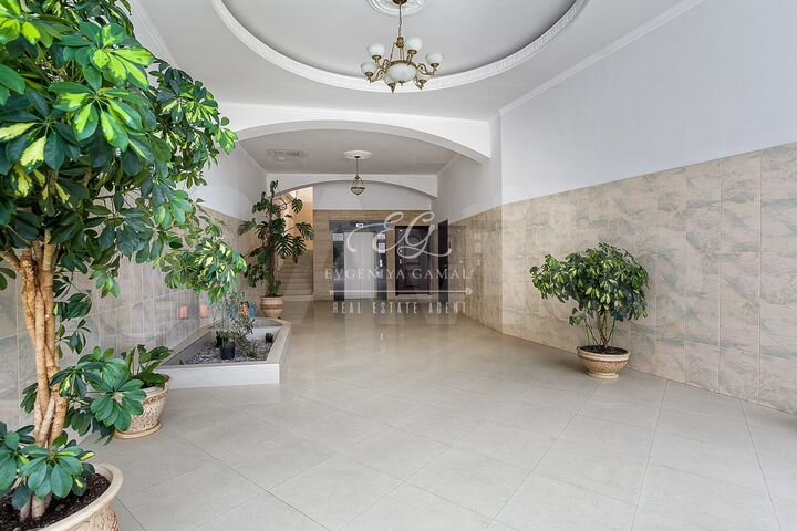 3-к. квартира, 110 м², 5/7 эт.