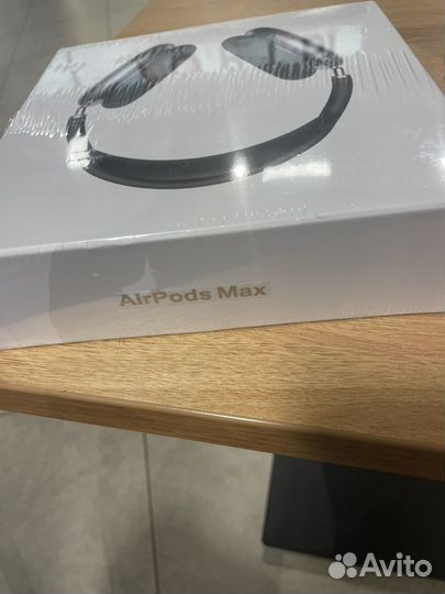 Наушники Airpods max