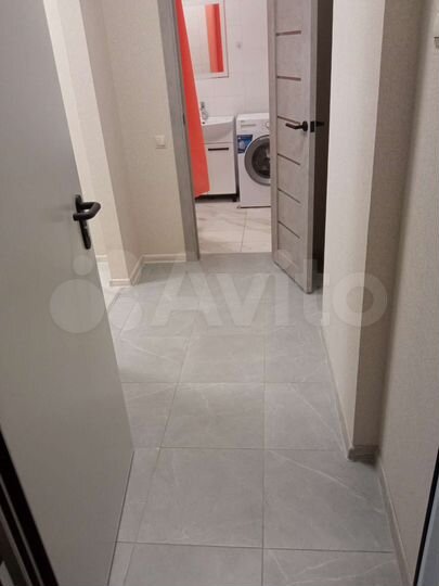 3-к. квартира, 91 м², 1/17 эт.