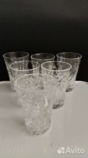 Хрустальные рюмки