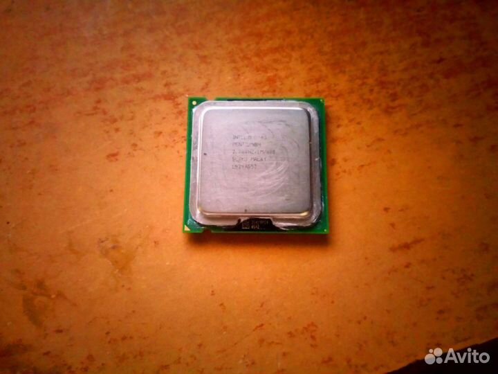 Процессор Intel Pentium 4 520 2.8 ghz