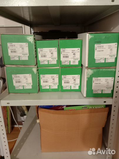 Автоматический выключатель Schneider electric