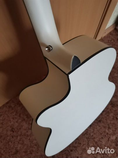 Гитара новая Elitaro белый цвет. Доставка