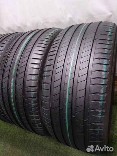 Michelin Latitude Sport 3 245/45 R20 и 275/40 R20 106Y