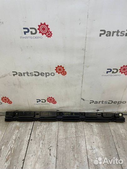 Кронштейн порога левый Bmw 5 F10 2.5 2010