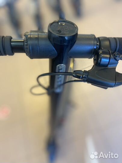 Электросамокат Yamato 0809 Pro