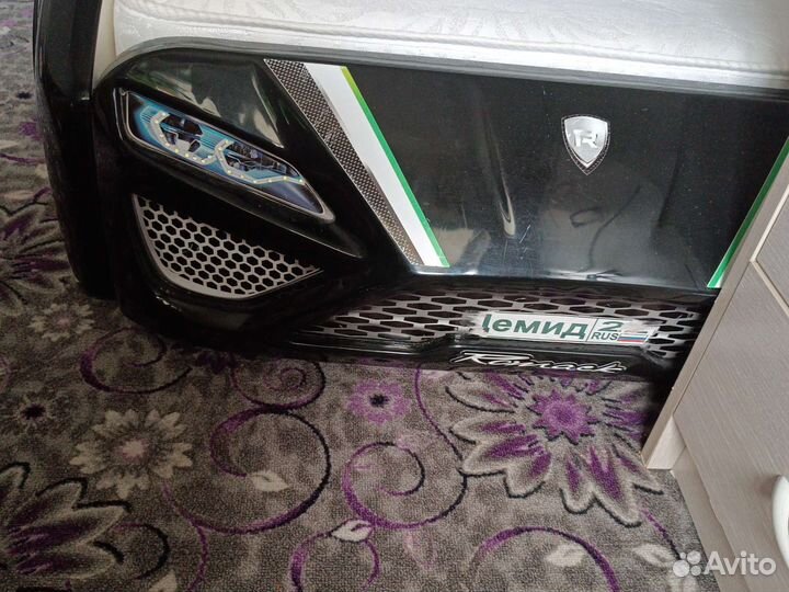 Детская кровать машина с подсветкой