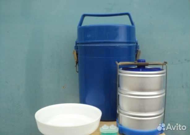 Термос 3-х порционный 1+2+3 горячего блюда новые