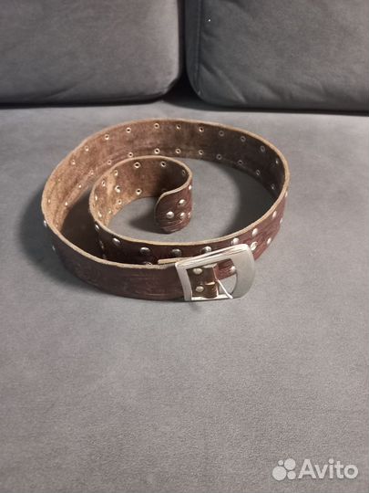 Мужской кожаный ремень коричневый