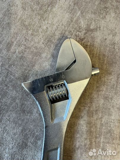 Разводные ключи milwaukee