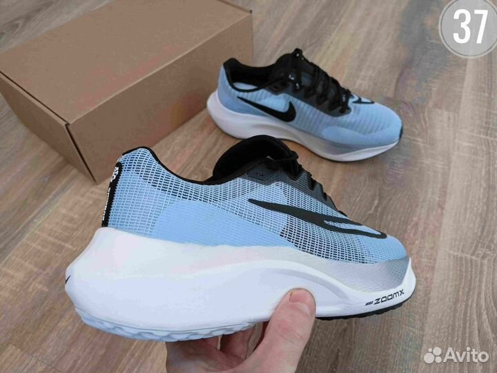 Беговые кроссовки nike fly 5