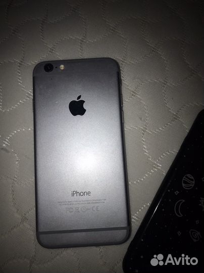 Телефон iPhone 6s