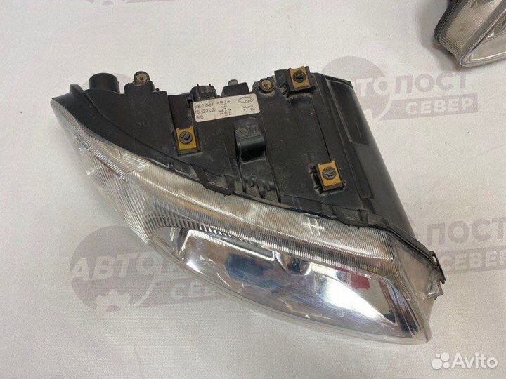 Фара Chrysler Voyager 3.3L V6 smpi (EGA) 2004