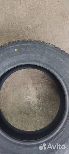 Pirelli Formula Ice 235/65 R17 108T