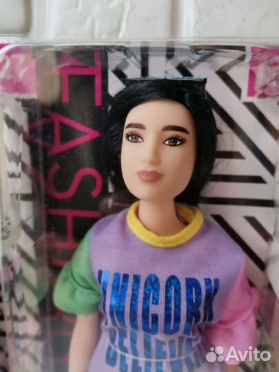 Кукла барби игра с модой 127 fashionistas