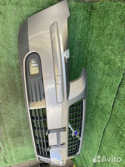 Бампер передний Volvo V50 MW MW68