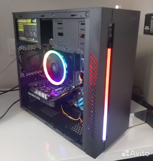 Суровый Xeon в черном