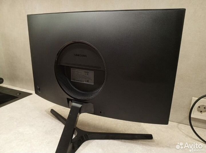 Монитор Samsung 144гц