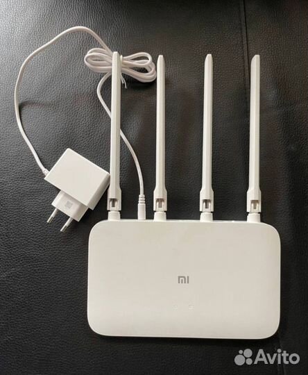 Роутер Xiaomi Mi Wi-Fi Router 4A Gigabit Edition