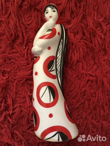 Статуэтка Девушка с косой Гжель