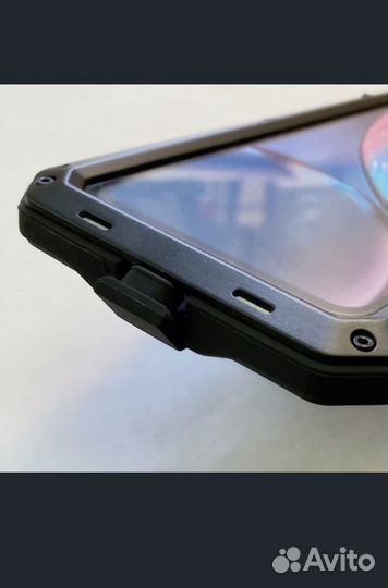Противоударный чехол для iPhone 11 Pro