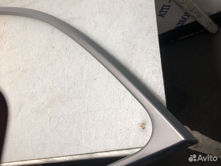 Пер прав рамка двери Genesis 2